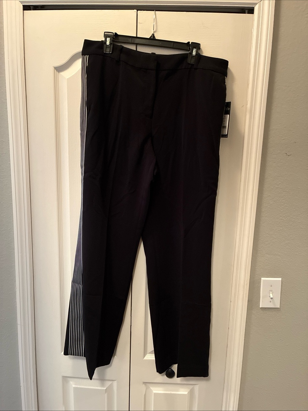 Karl lagerfeld ladies dress pants size 14/30 inseam